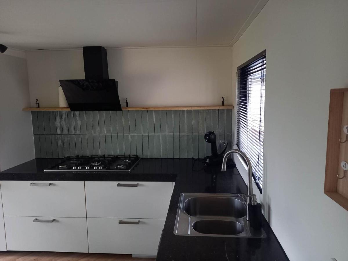 Vakantiechalet Tip 30 Op Vakantiepark De Heische Tip Zeeland Luaran gambar